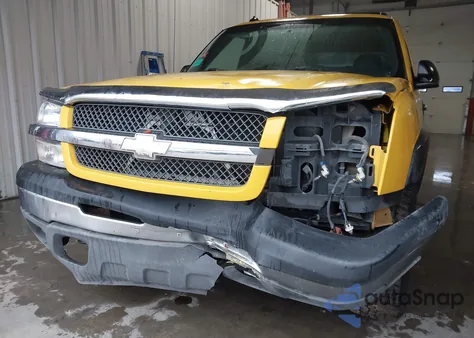 2003 Chevrolet Avalanche 1500 z USA, uszkodzony, nr VIN 3GNEK13T43G291394